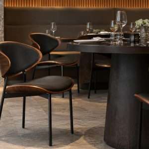 Indoor Restaurant Set